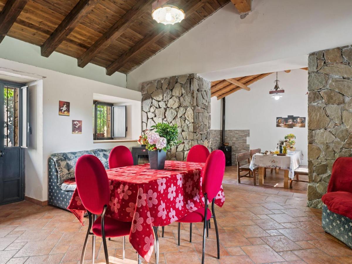 Belvilla By Oyo Casa Otaiti Maniace Habitación foto